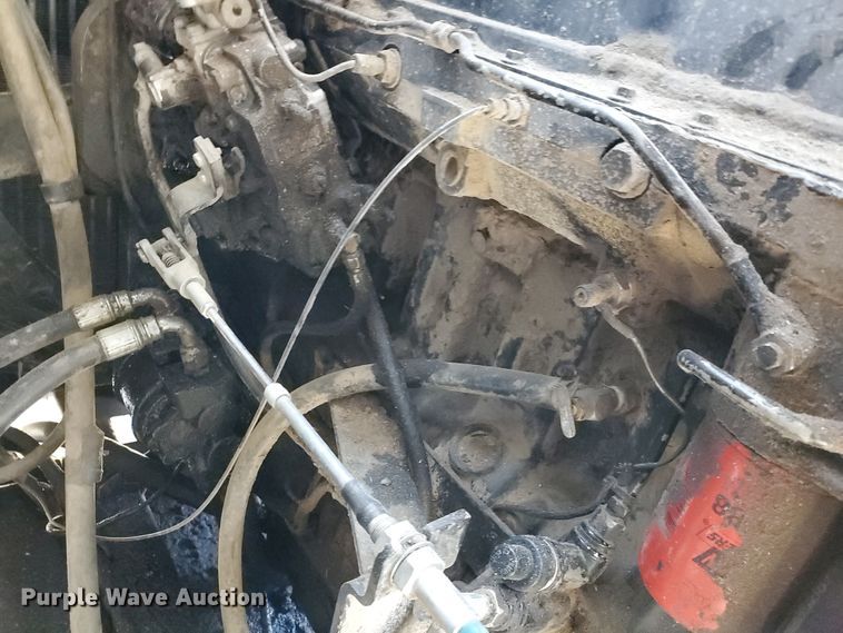 image for item DI4778 1993 Gleaner R62  combine