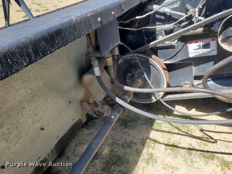 image for item DI4778 1993 Gleaner R62  combine