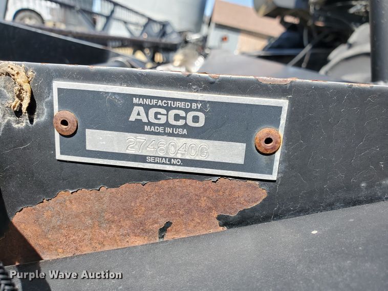 image for item DI4778 1993 Gleaner R62  combine