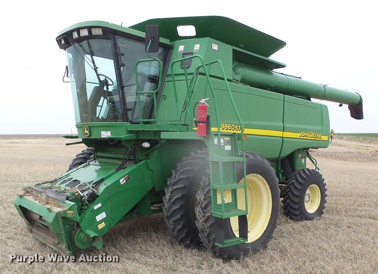 image for item DI5556 2005 John Deere 9860 STS  combine