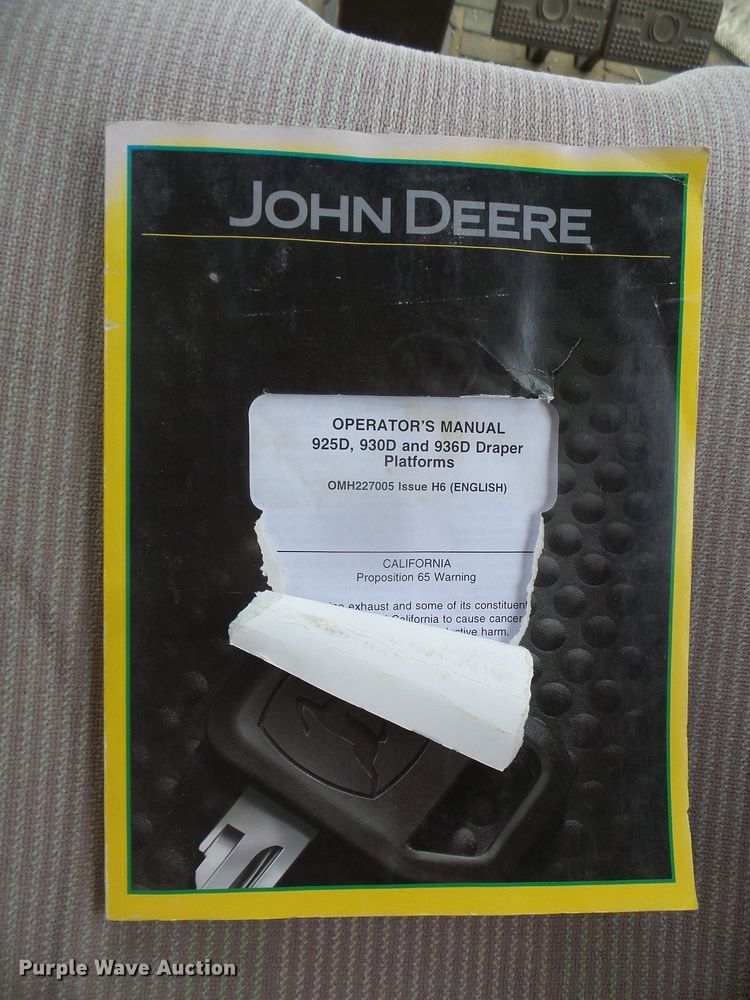 image for item DI5556 2005 John Deere 9860 STS  combine