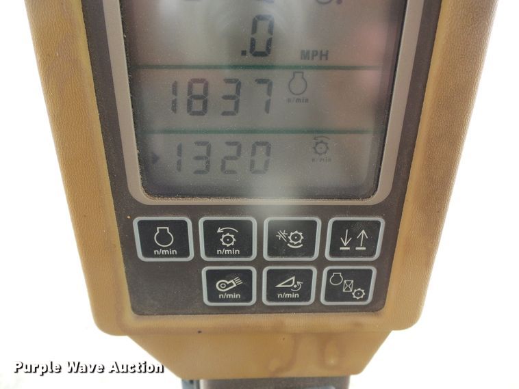 image for item DI5556 2005 John Deere 9860 STS  combine