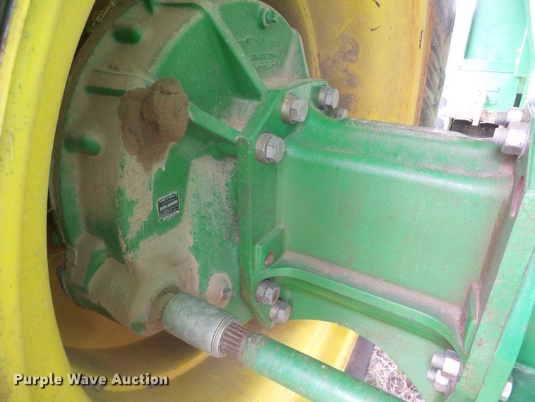 image for item DI5556 2005 John Deere 9860 STS  combine