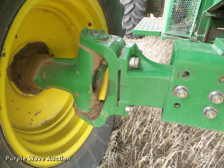 image for item DI5556 2005 John Deere 9860 STS  combine