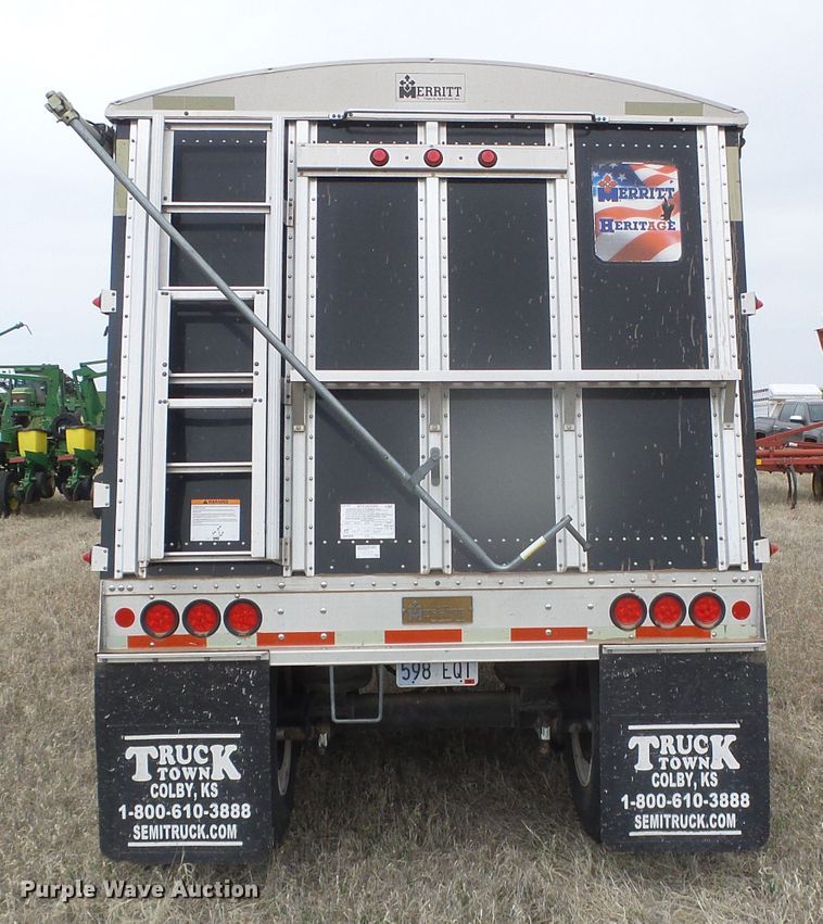 image for item DI5558 2012 Merritt 42'0x96x068BX2C-X2AXH  grain trailer