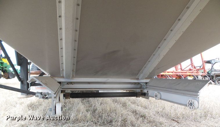 image for item DI5558 2012 Merritt 42'0x96x068BX2C-X2AXH  grain trailer