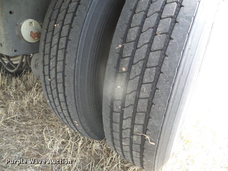 image for item DI5558 2012 Merritt 42'0x96x068BX2C-X2AXH  grain trailer