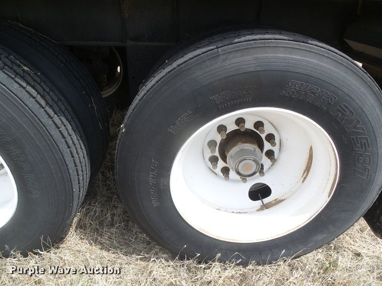 image for item DI5558 2012 Merritt 42'0x96x068BX2C-X2AXH  grain trailer