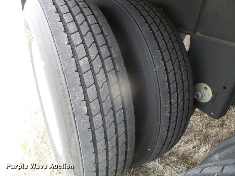 image for item DI5558 2012 Merritt 42'0x96x068BX2C-X2AXH  grain trailer