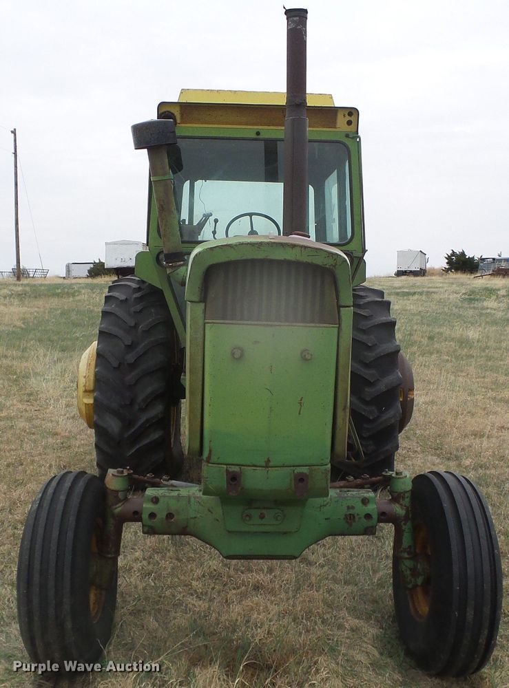 image for item DI5563 1971 John Deere 4620  tractor
