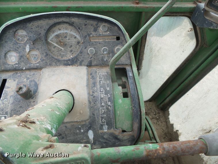 image for item DI5563 1971 John Deere 4620  tractor