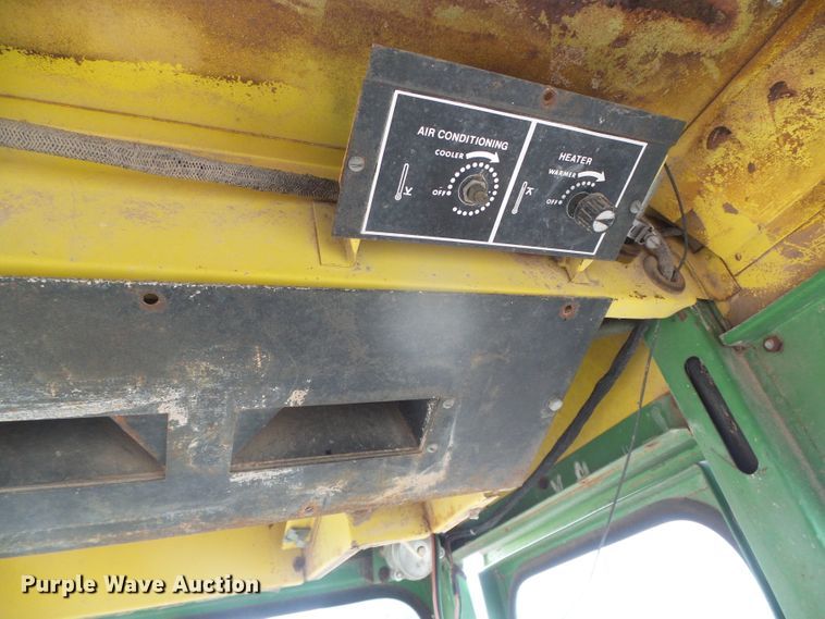 image for item DI5563 1971 John Deere 4620  tractor