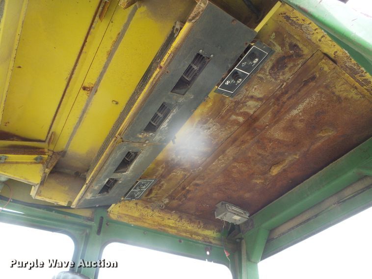 image for item DI5563 1971 John Deere 4620  tractor