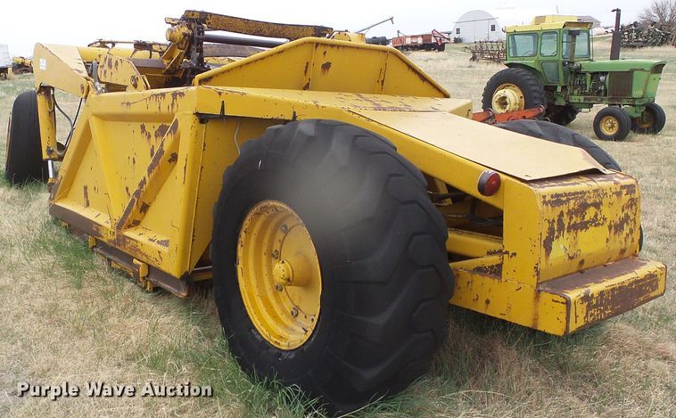 image for item DI5564 Yellow House  scraper