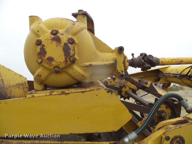 image for item DI5564 Yellow House  scraper