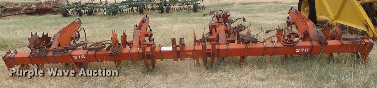image for item DI5565 Krause 378  row crop cultivator