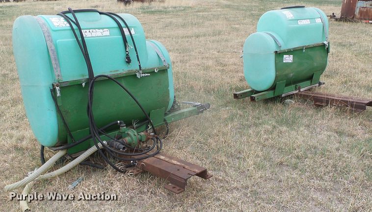 image for item DI5567 (2) saddle tanks