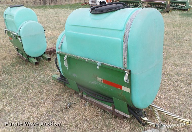 image for item DI5567 (2) saddle tanks