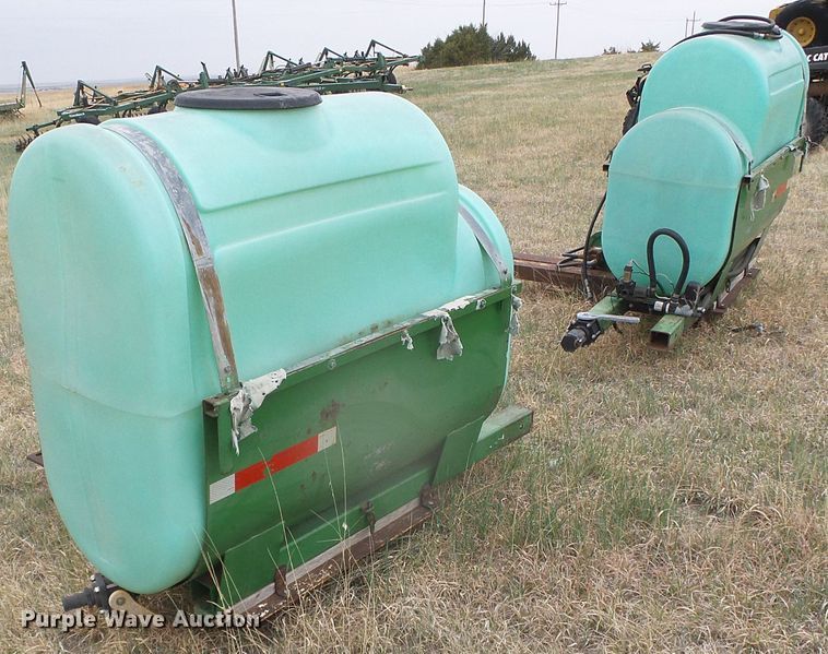 image for item DI5567 (2) saddle tanks