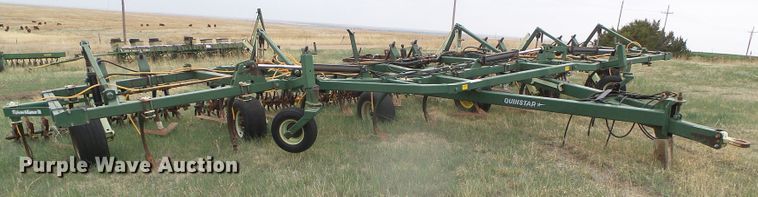 image for item DI5572 QuinStar Fallow Master II  field cultivator