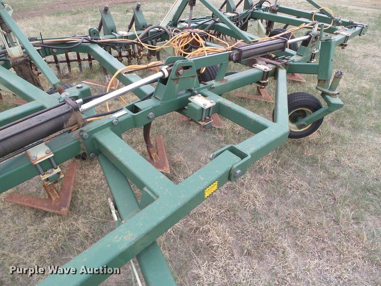 image for item DI5572 QuinStar Fallow Master II  field cultivator