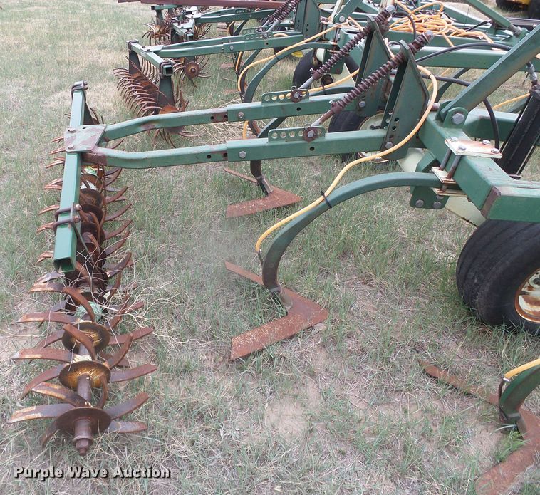 image for item DI5572 QuinStar Fallow Master II  field cultivator