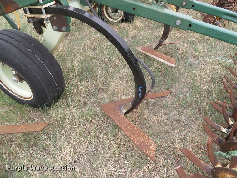 image for item DI5572 QuinStar Fallow Master II  field cultivator