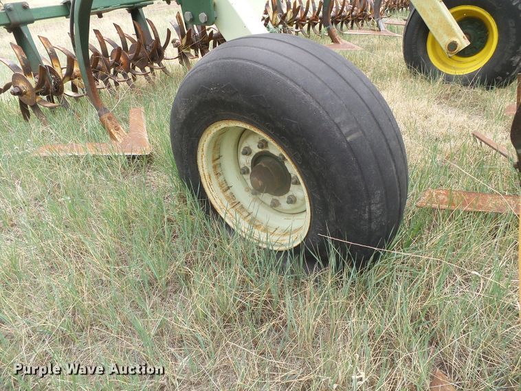 image for item DI5572 QuinStar Fallow Master II  field cultivator