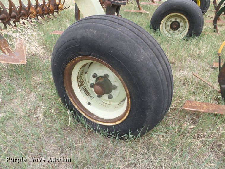 image for item DI5572 QuinStar Fallow Master II  field cultivator