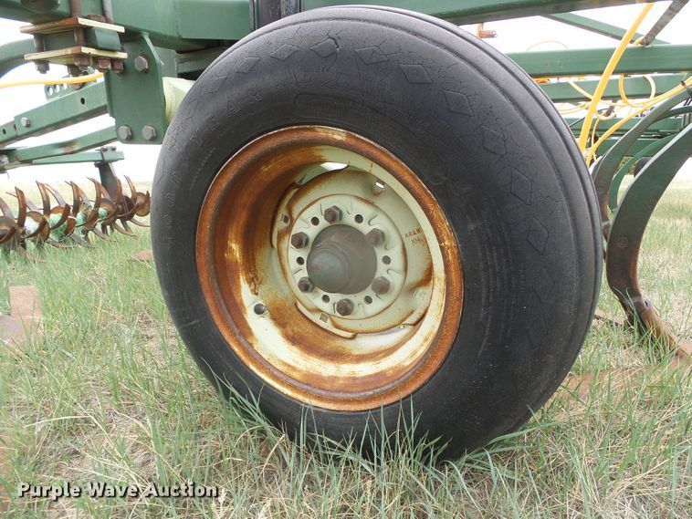 image for item DI5572 QuinStar Fallow Master II  field cultivator