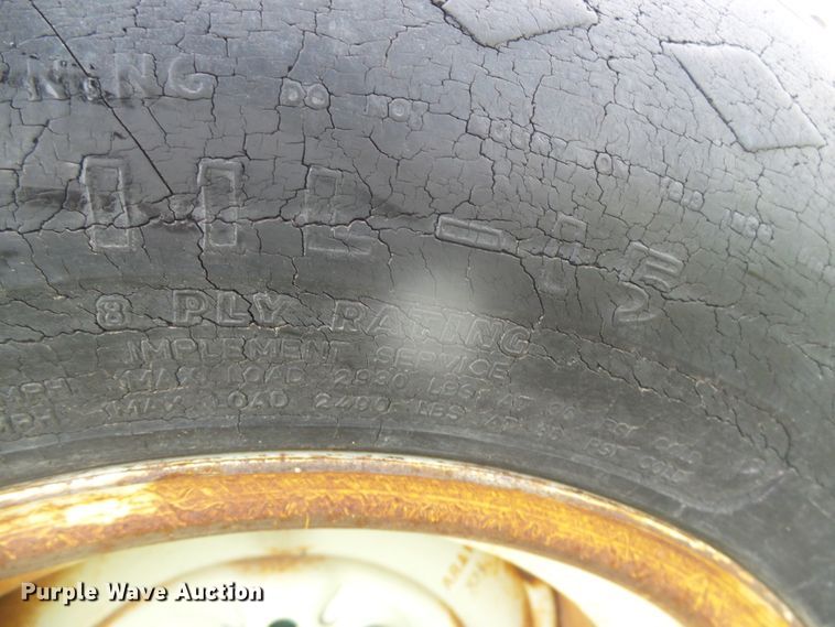 image for item DI5572 QuinStar Fallow Master II  field cultivator