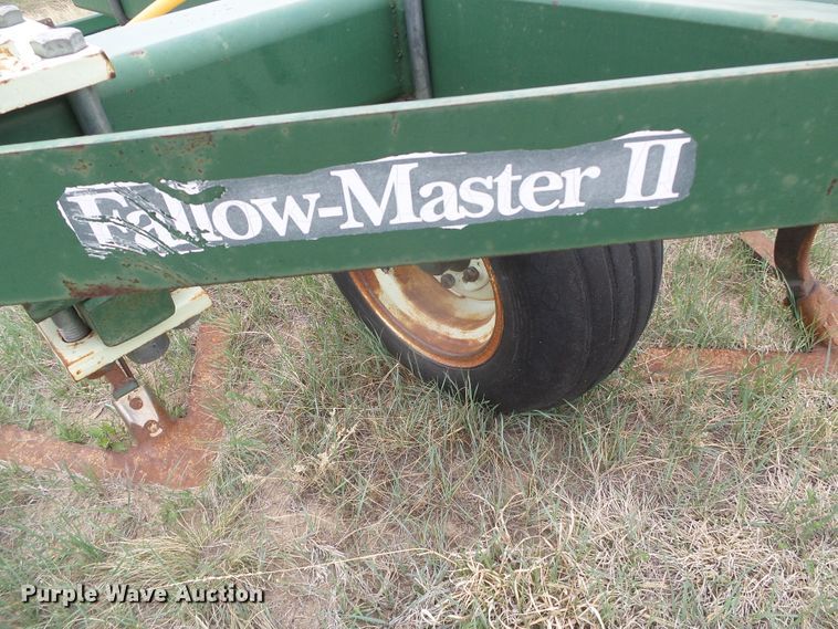 image for item DI5572 QuinStar Fallow Master II  field cultivator