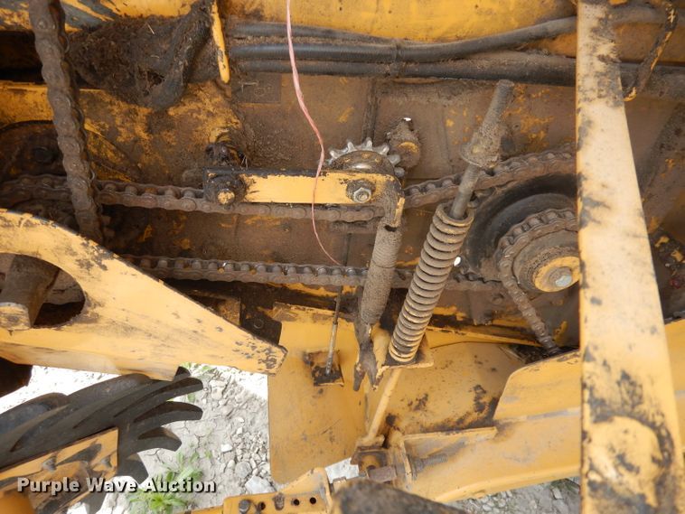 image for item DI6529 1998 Vermeer 504L  round baler