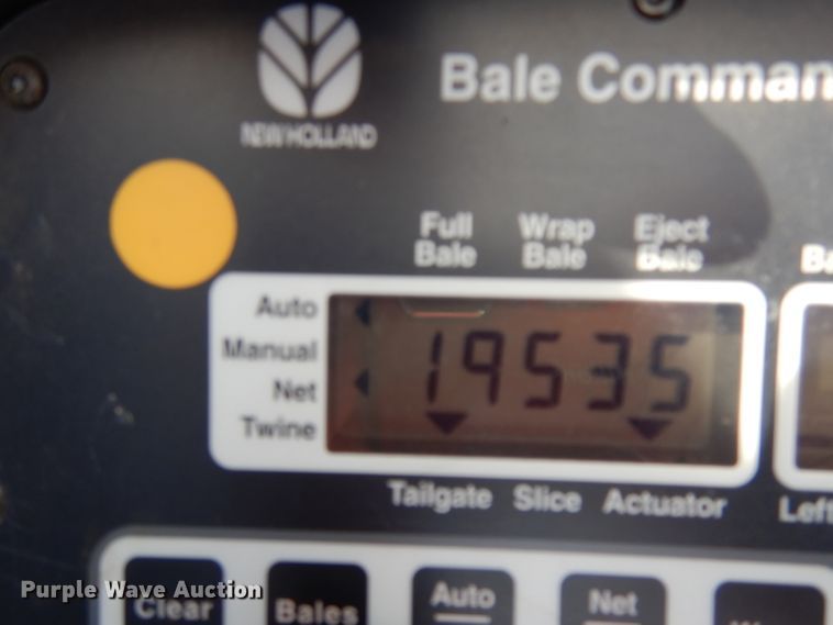 image for item DI6530 2012 New Holland BR7090  round baler
