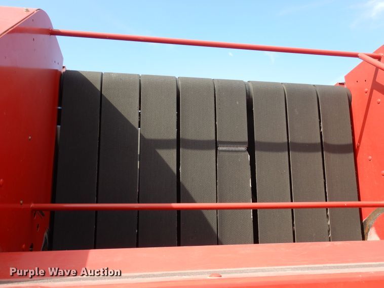 image for item DI6530 2012 New Holland BR7090  round baler