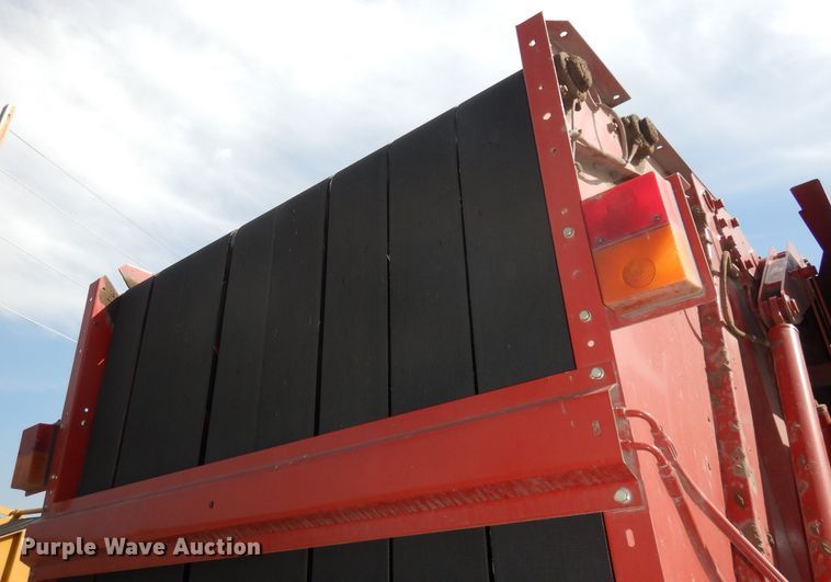 image for item DI6530 2012 New Holland BR7090  round baler