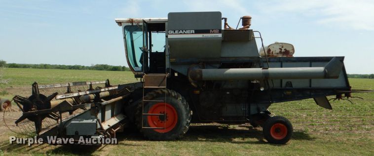 image for item DJ0769 Gleaner M2  combine