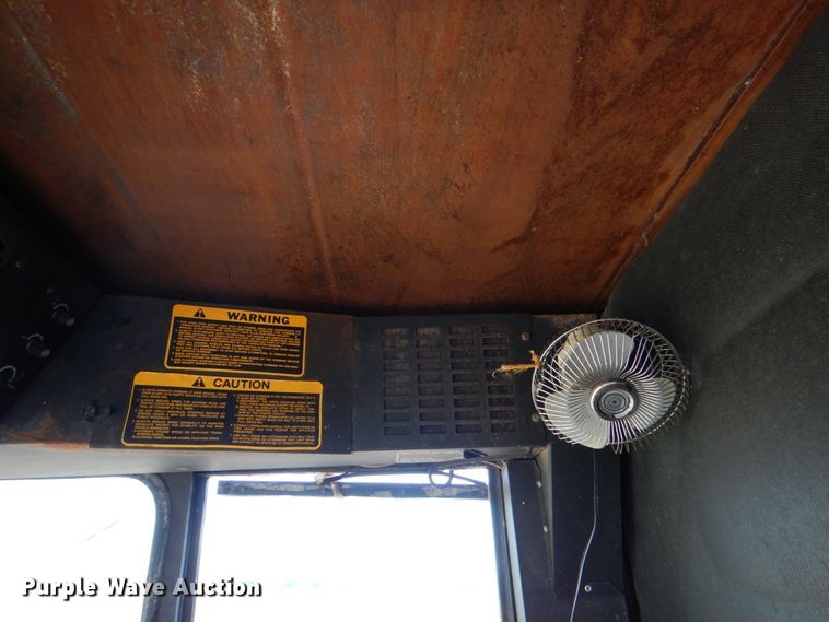 image for item DJ0769 Gleaner M2  combine