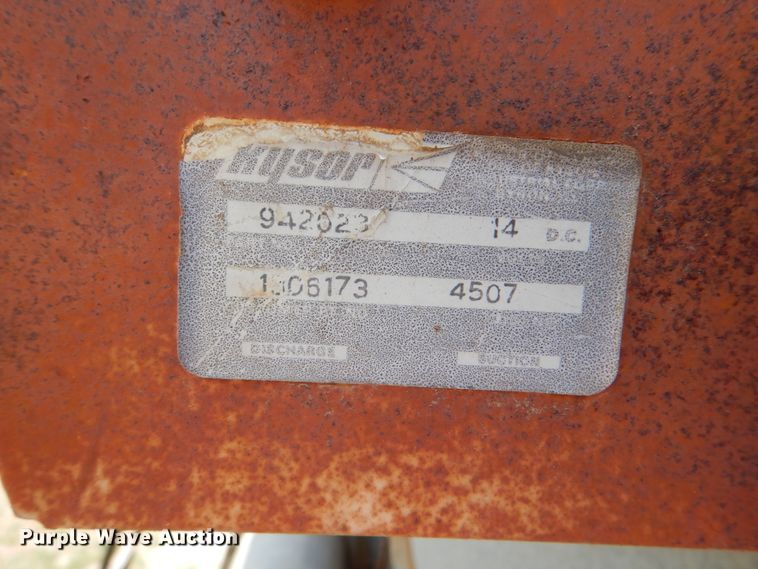 image for item DJ0769 Gleaner M2  combine