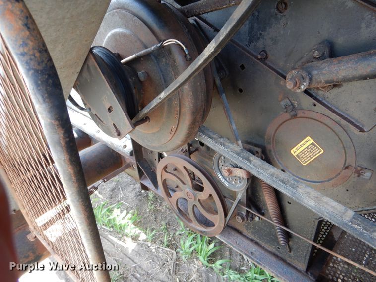 image for item DJ0769 Gleaner M2  combine