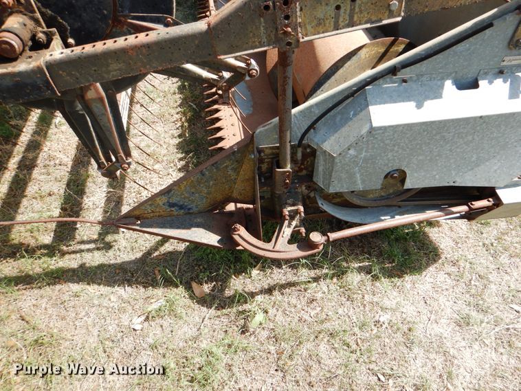 image for item DJ0769 Gleaner M2  combine