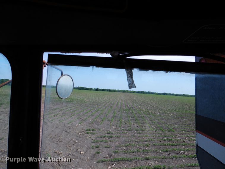 image for item DJ0769 Gleaner M2  combine