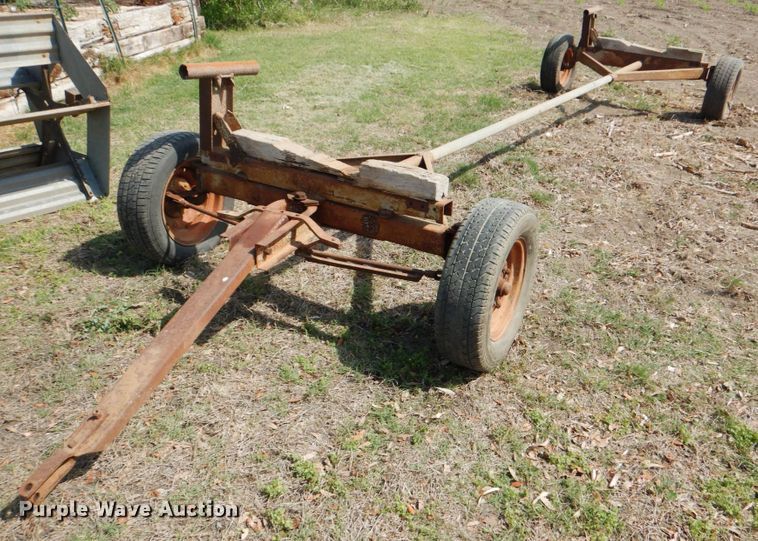 image for item DJ0769 Gleaner M2  combine