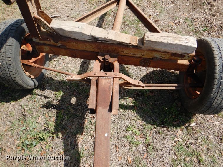 image for item DJ0769 Gleaner M2  combine