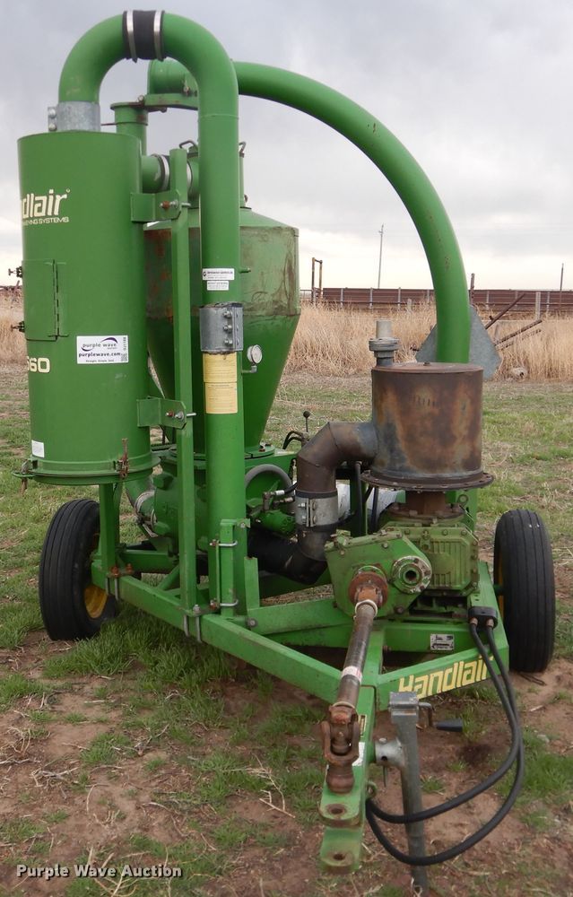 image for item DJ1188 Handlair 560  grain vaccum