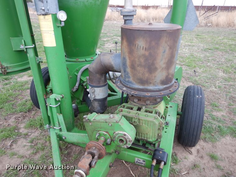 image for item DJ1188 Handlair 560  grain vaccum