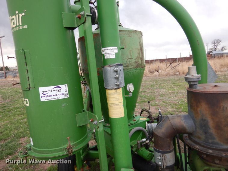 image for item DJ1188 Handlair 560  grain vaccum