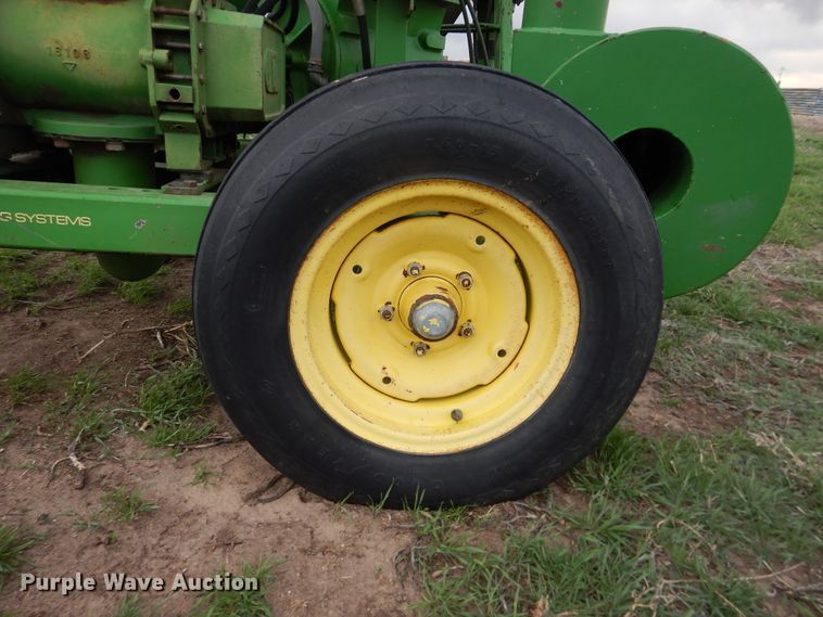 image for item DJ1188 Handlair 560  grain vaccum