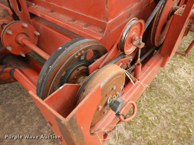image for item DJ1189 Hesston hay bale stacker
