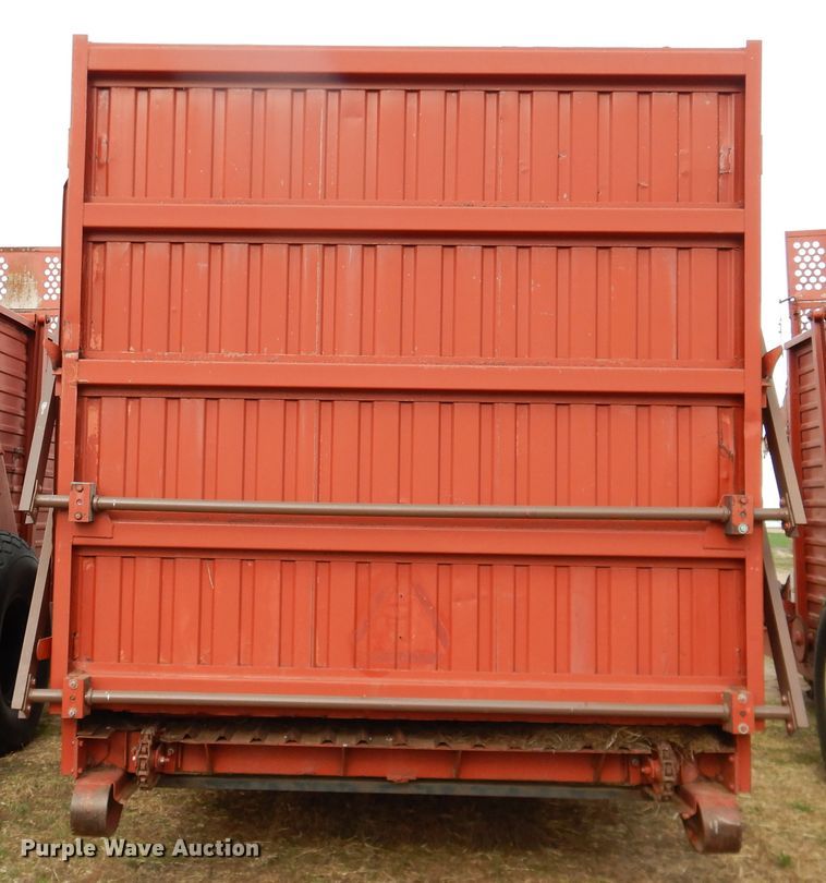 image for item DJ1190 Hesston hay bale stacker